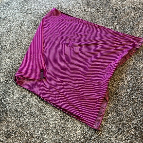 Lululemon Vinyasa Scarf  Pink & Maroon - Picture 7 of 8